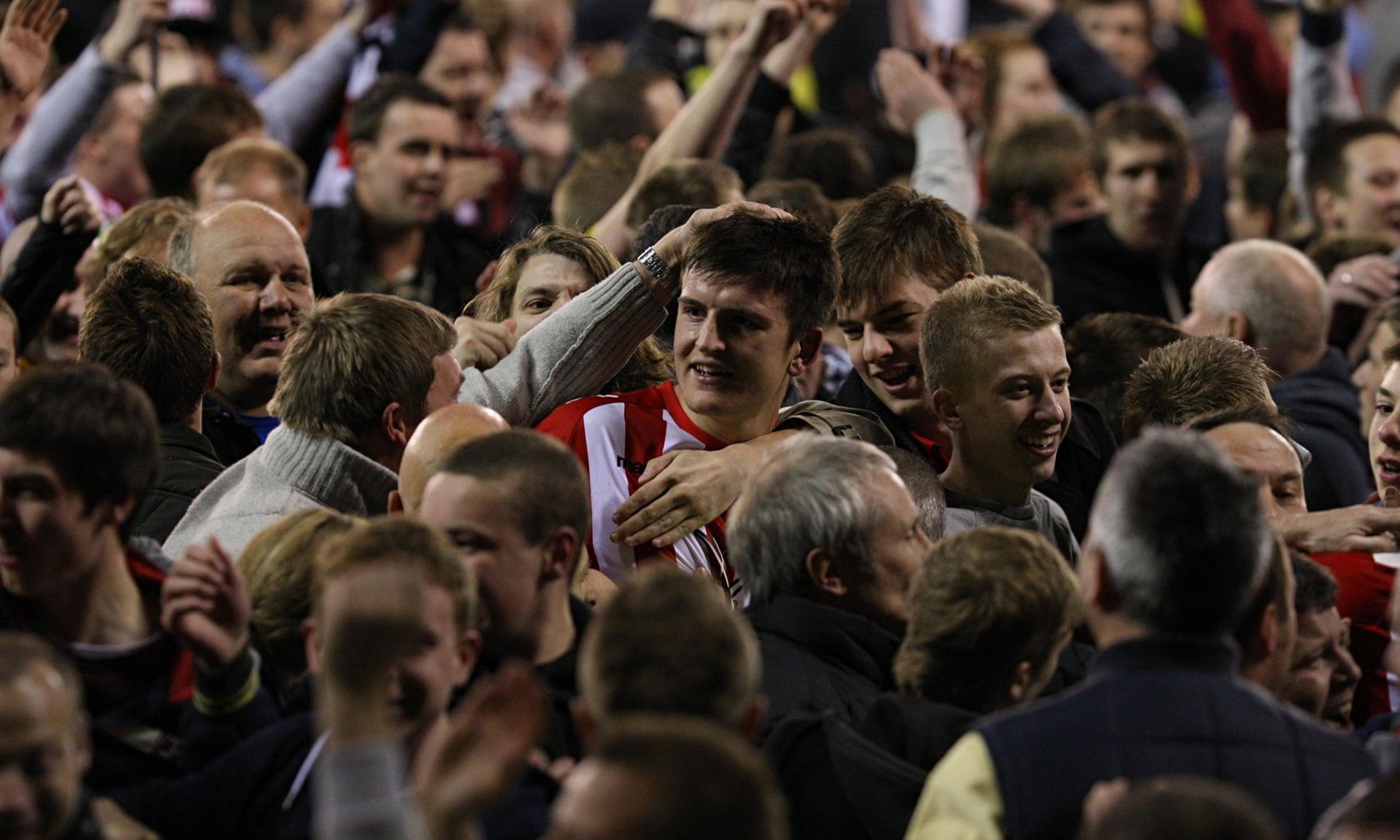 他不仅在场 他不仅在场